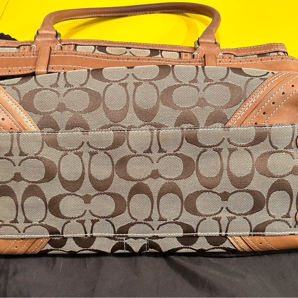 Coach Original Canvas Tote, Large - Picture 5 of 7